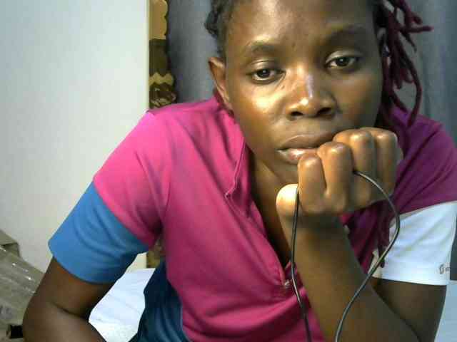 Queenbeea webcam