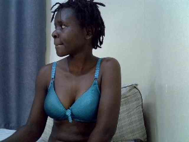 Queenbeea webcam