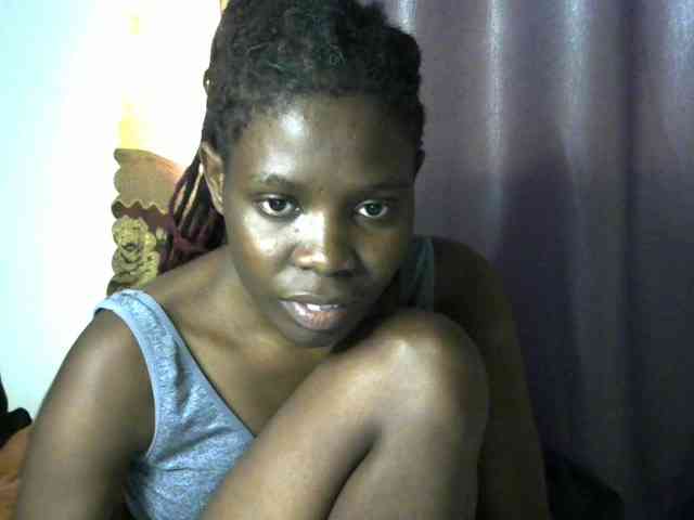 Queenbeea webcam