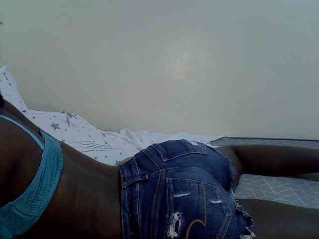 Queenbeea webcam