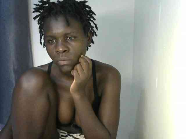 Queenbeea webcam