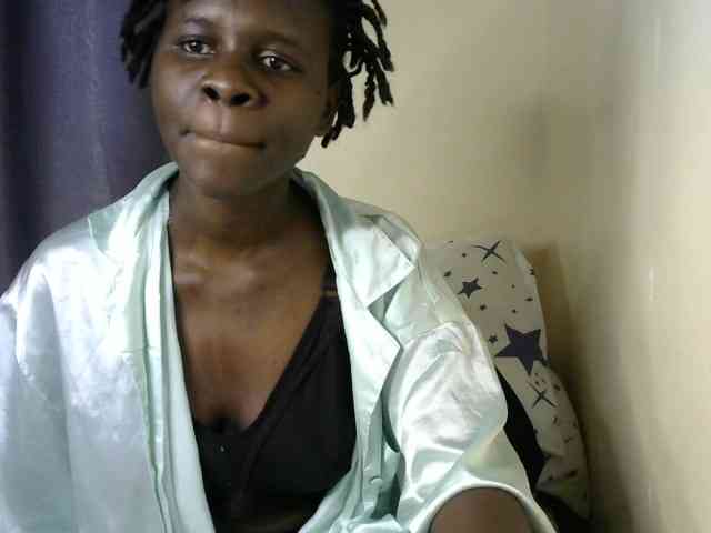 Queenbeea webcam
