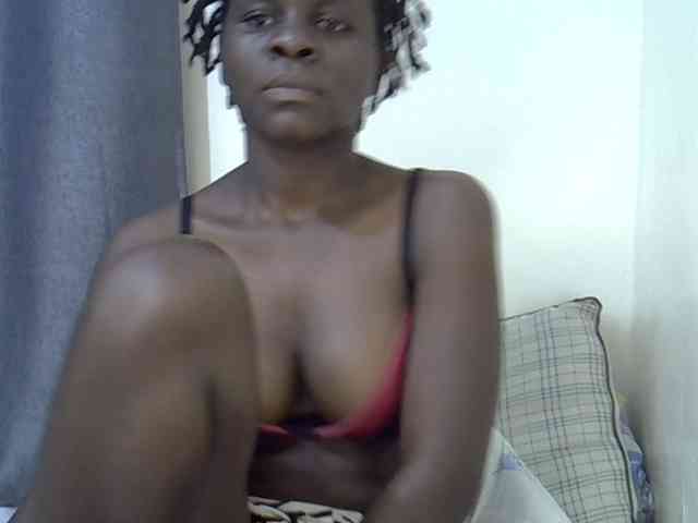 Queenbeea webcam