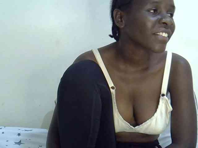 Queenbeea webcam