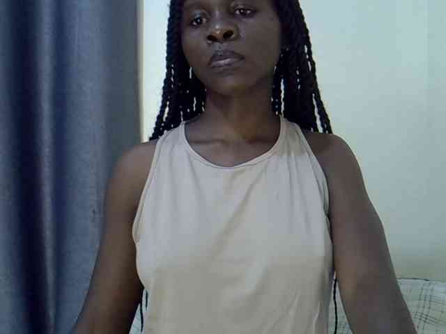 Queenbeea webcam