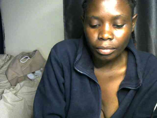 Queenbeea webcam
