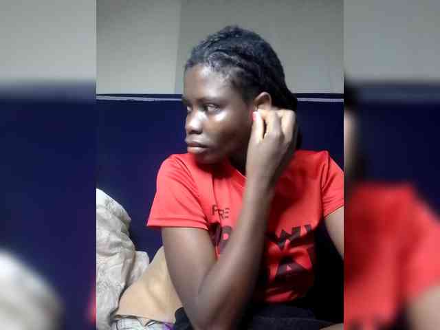 Queenbeea webcam