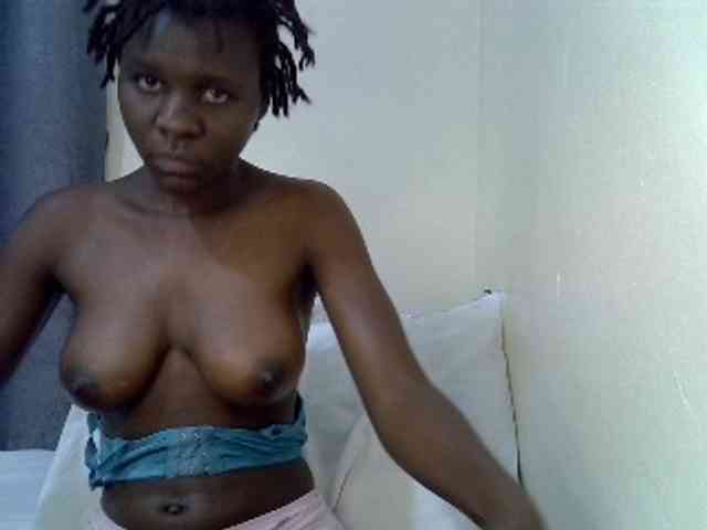 Queenbeea webcam
