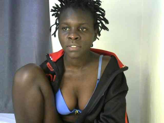 Queenbeea webcam