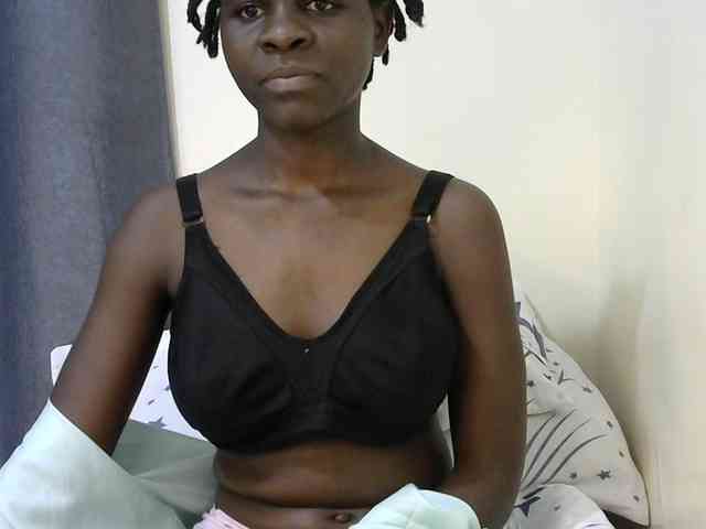 Queenbeea webcam