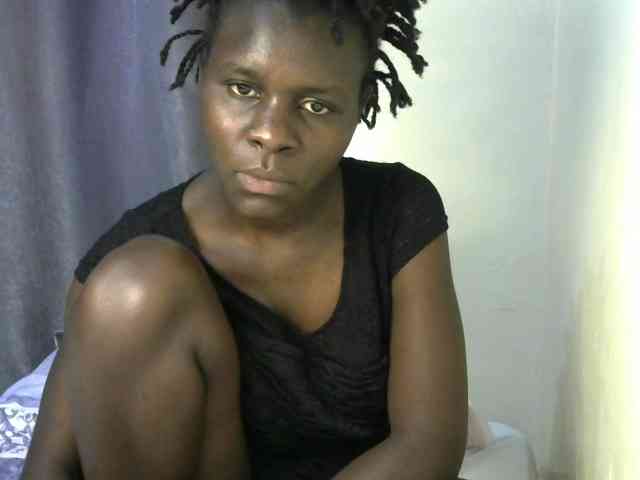 Queenbeea webcam