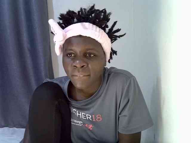Queenbeea webcam