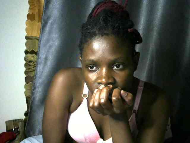 Queenbeea webcam