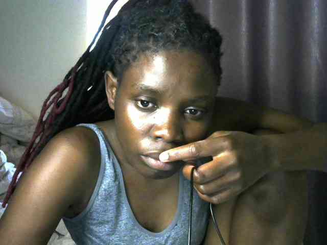 Queenbeea webcam