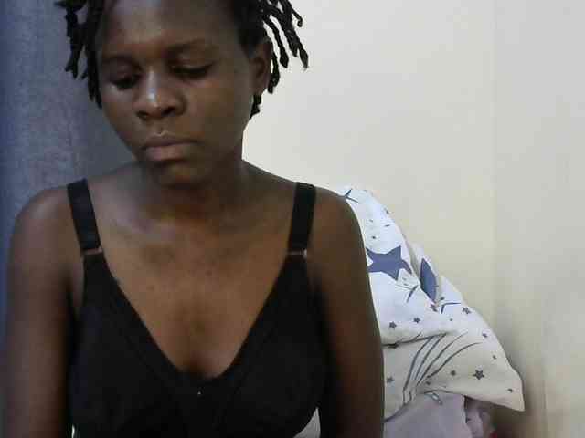 Queenbeea webcam