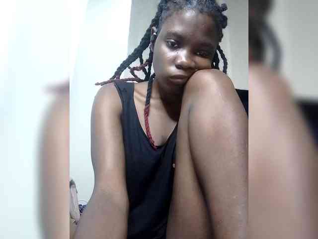 Queenbeea