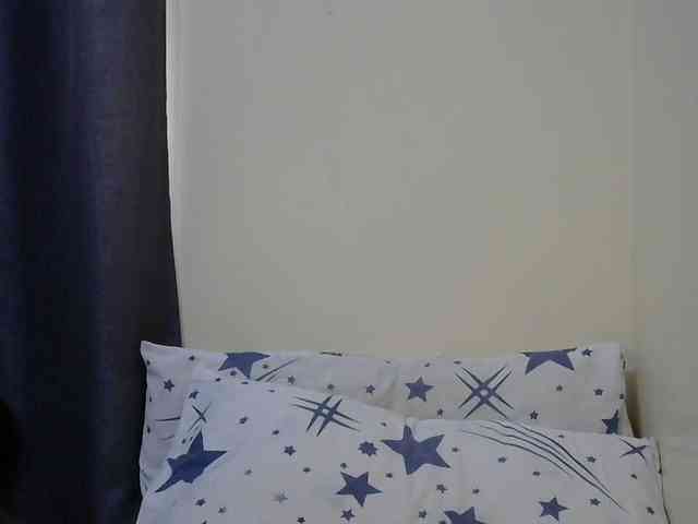 Queenbeea webcam