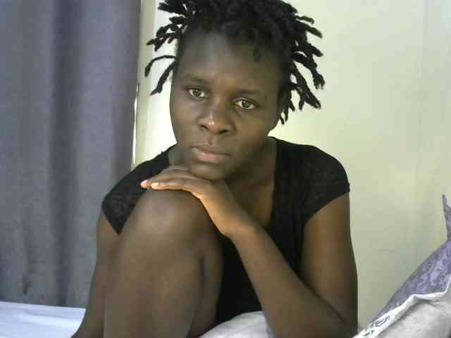Queenbeea webcam