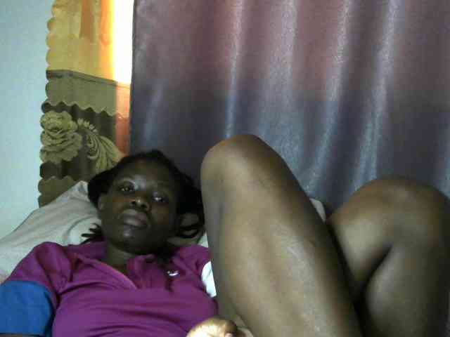 Queenbeea webcam