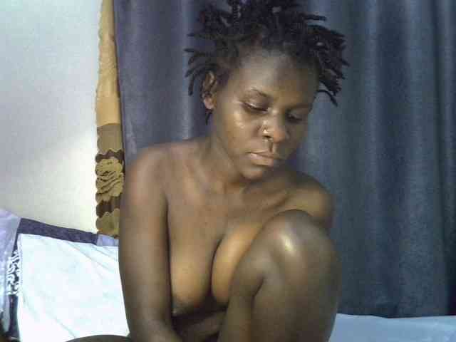 Queenbeea webcam