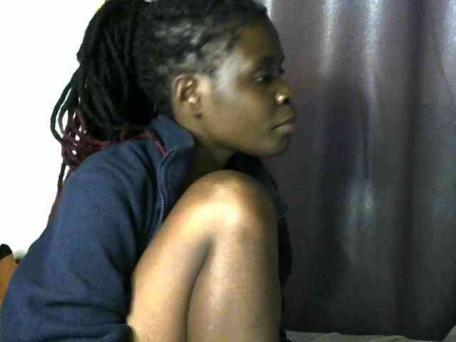 Queenbeea webcam