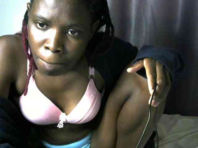 Queenbeea webcam