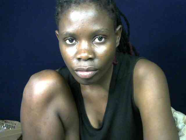 Queenbeea webcam
