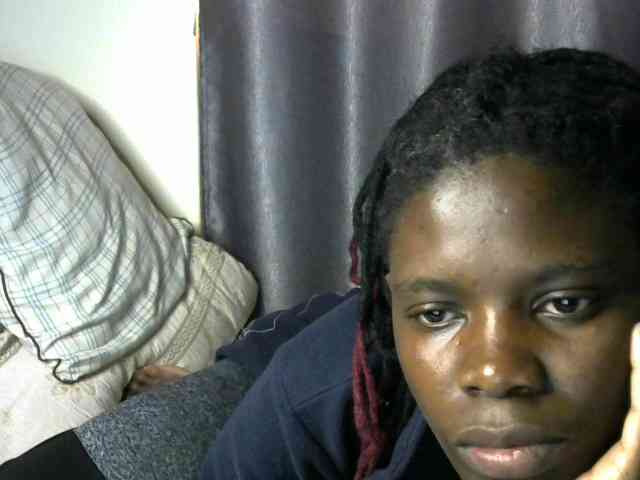 Queenbeea webcam