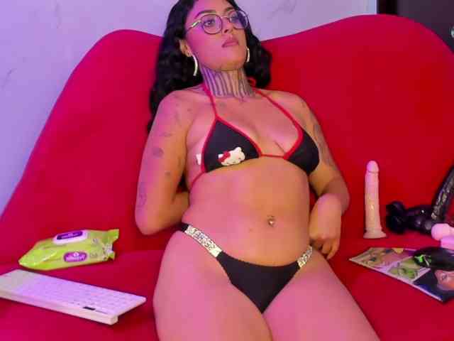 LovelyCelestte webcam