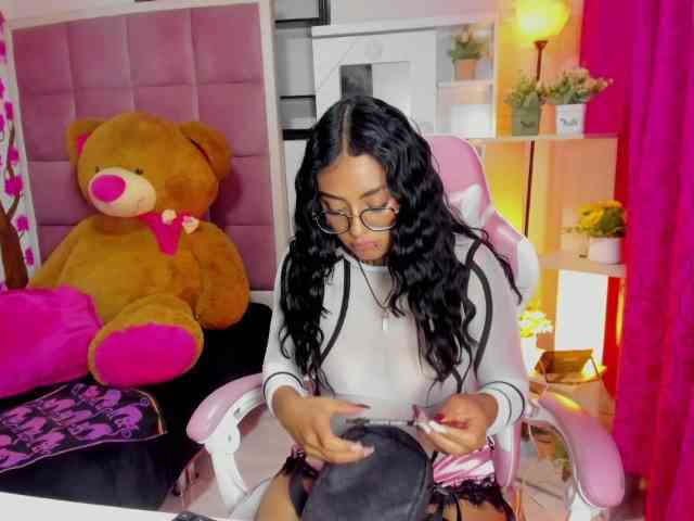 LovelyCelestte webcam