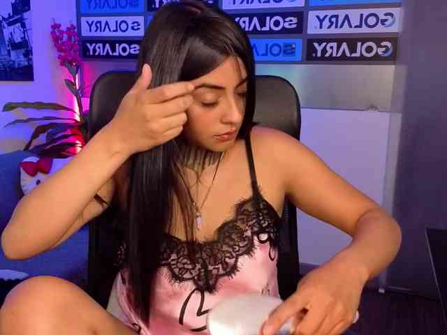 LovelyCelestte webcam