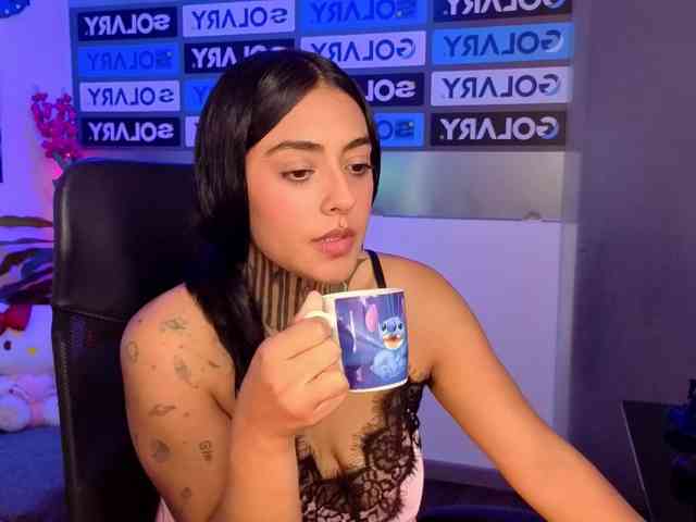 LovelyCelestte webcam