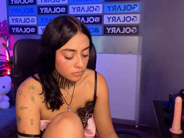 LovelyCelestte webcam