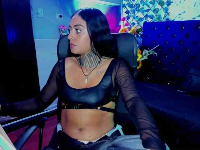 LovelyCelestte webcam