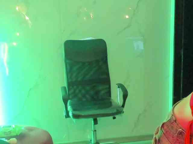 LovelyCelestte webcam
