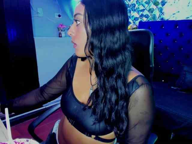 LovelyCelestte webcam