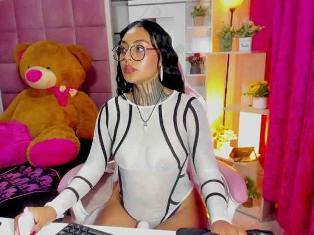 LovelyCelestte LovelyCelestte