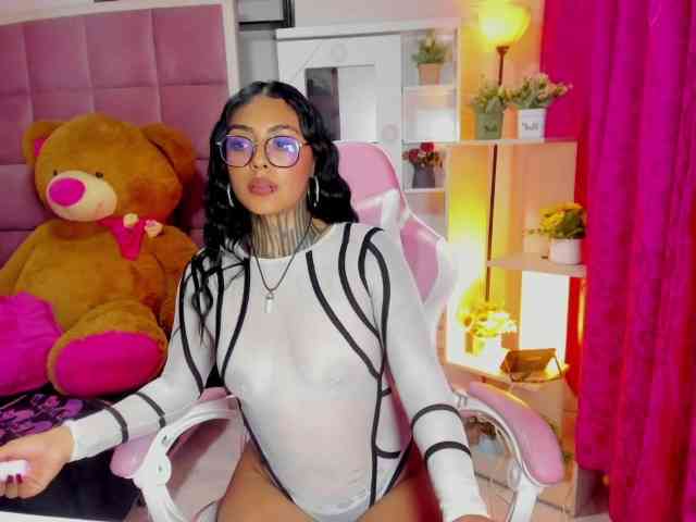LovelyCelestte LovelyCelestte