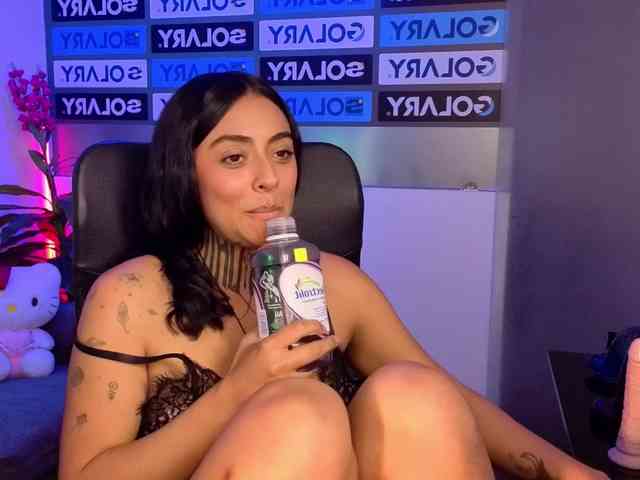 LovelyCelestte webcam