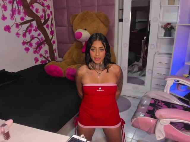 LovelyCelestte webcam