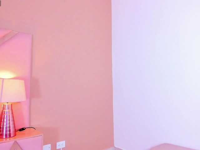MeridaMorris live cam on BongaCams