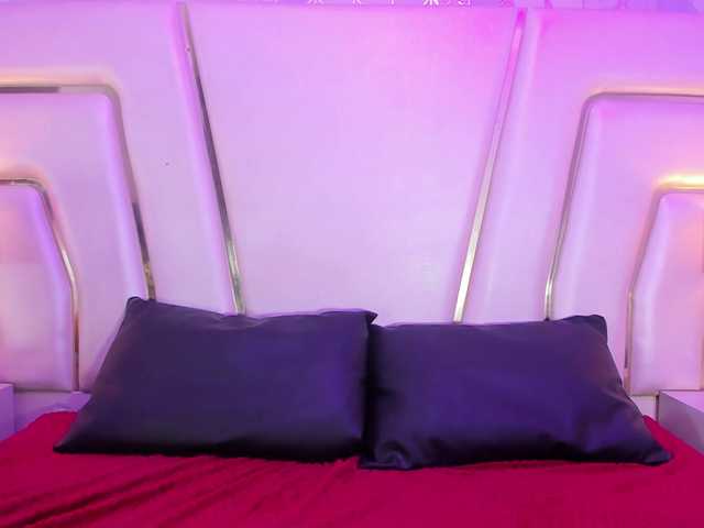 MeridaMorris live cam on BongaCams