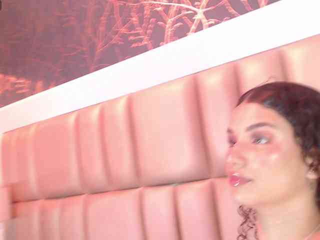 MeridaMorris Live Webcam on BongaCams