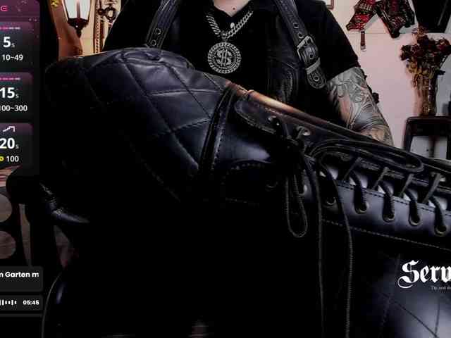 MasterAllanHurts Live Webcam on BongaCams