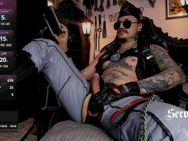 MasterAllanHurts Sex Cam Show