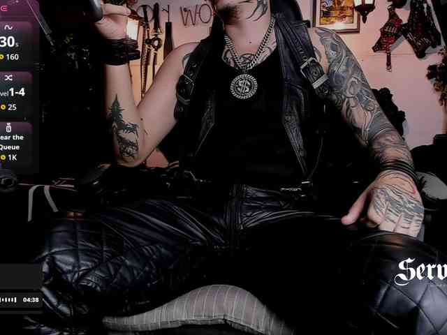 MasterAllanHurts Sex Cam Show