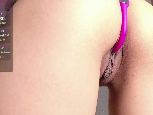 AizaXO live cam on BongaCams