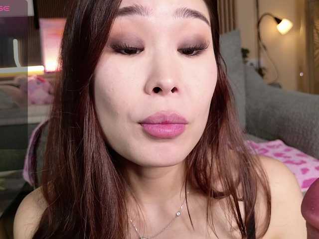 AizaXO live webcam show