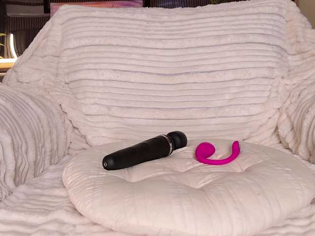 AizaXO live cam on BongaCams