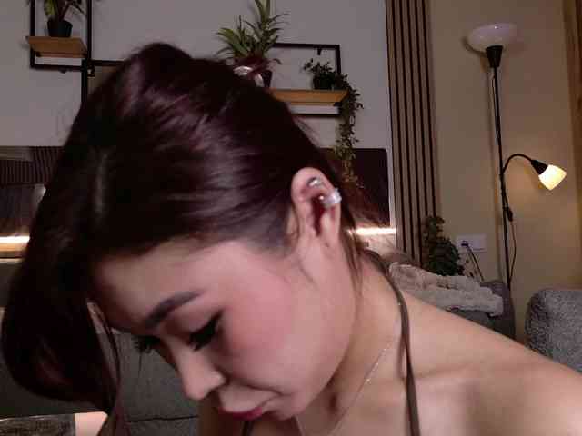 Model: AizaXO